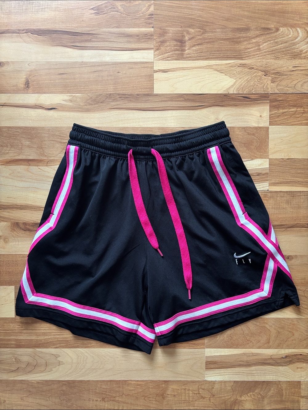 Nike Fly Crossover Women’s Pink and Black Basketball Shorts size small
